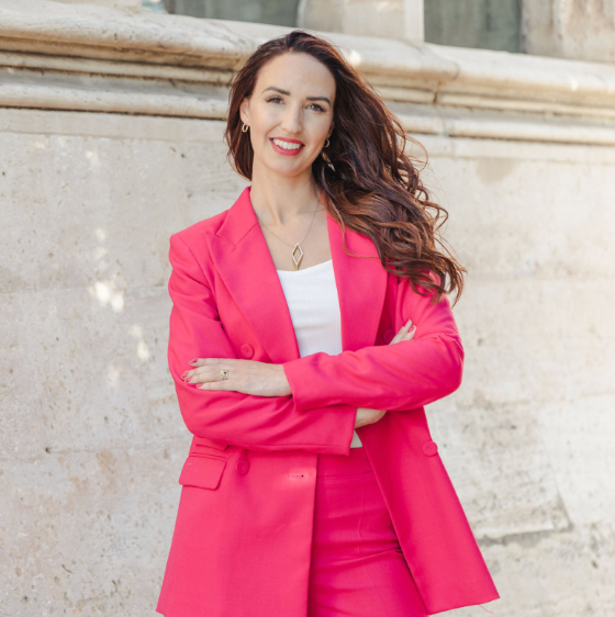 Ella Attrill, female entrepreneur, featured in Create Evolve Overcome Magazine by The Female CEO