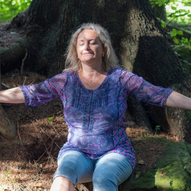 Caroline Palmy, female entrepreneur, featured in Create Evolve Overcome Magazine by The Female CEO