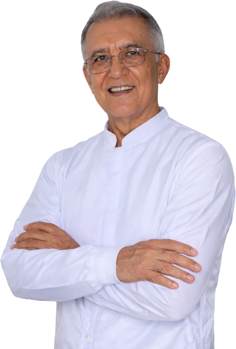 Dr. Quintero, creador del Método S.E.R. para prótesis total