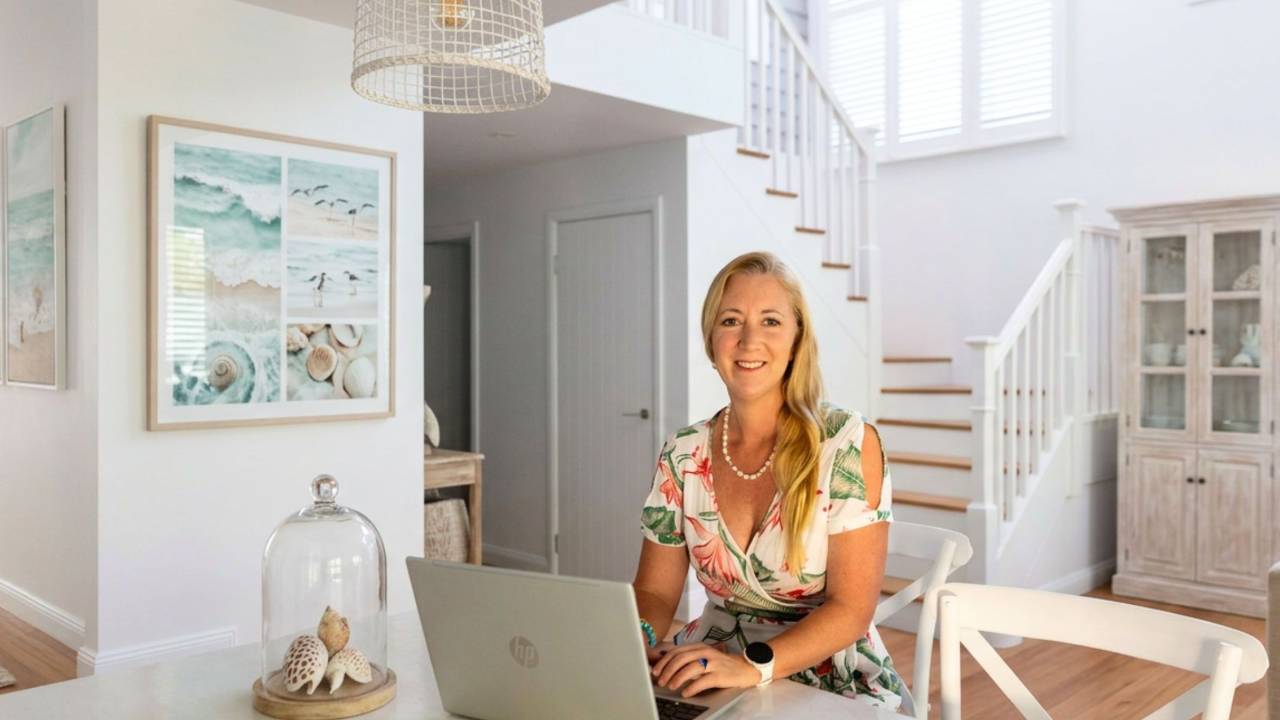 Blog: How to Differentiate Your Coaching Business - by Jessica Osborn