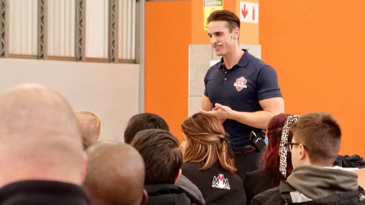 Jacque Visagie speaking at an event