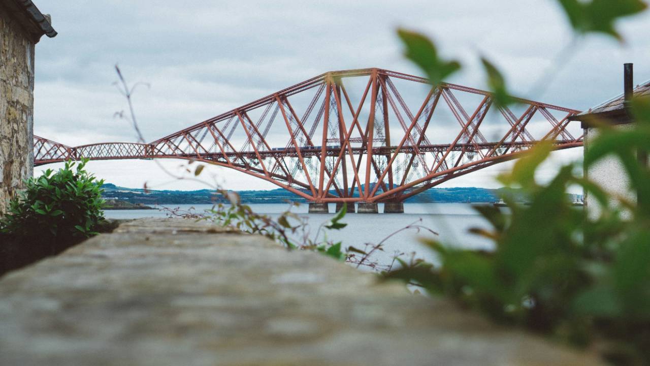How Digital Marketing Brings South Queensferry Businesses Closer