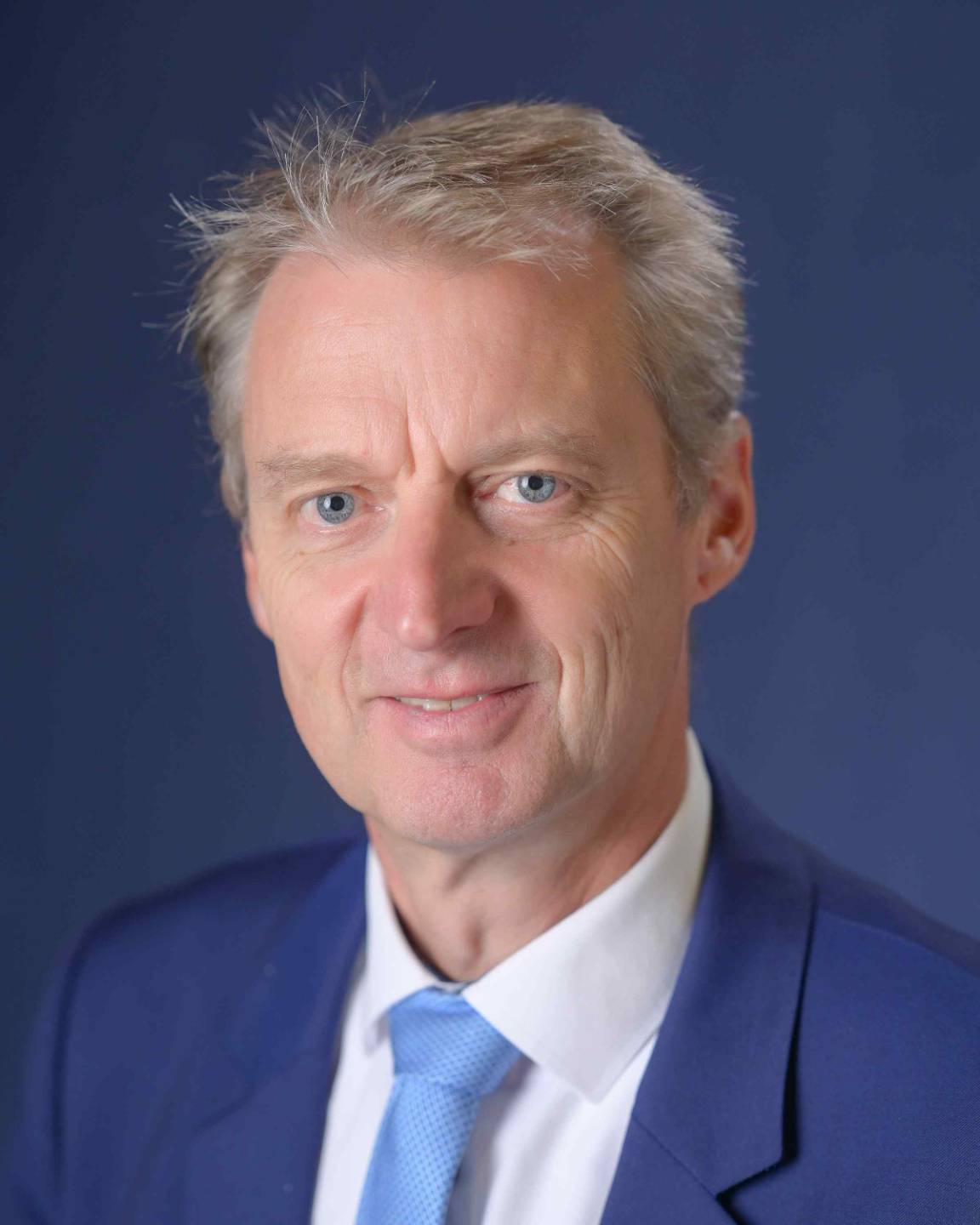 Volker Ovelgoenne | German International School New York