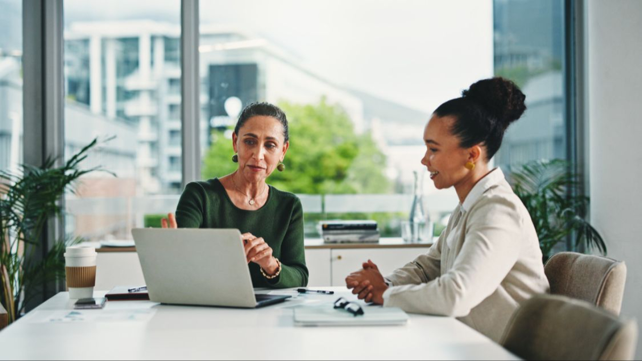 How to Invite an Employee to a Disciplinary Meeting: A Step-by-Step Guide