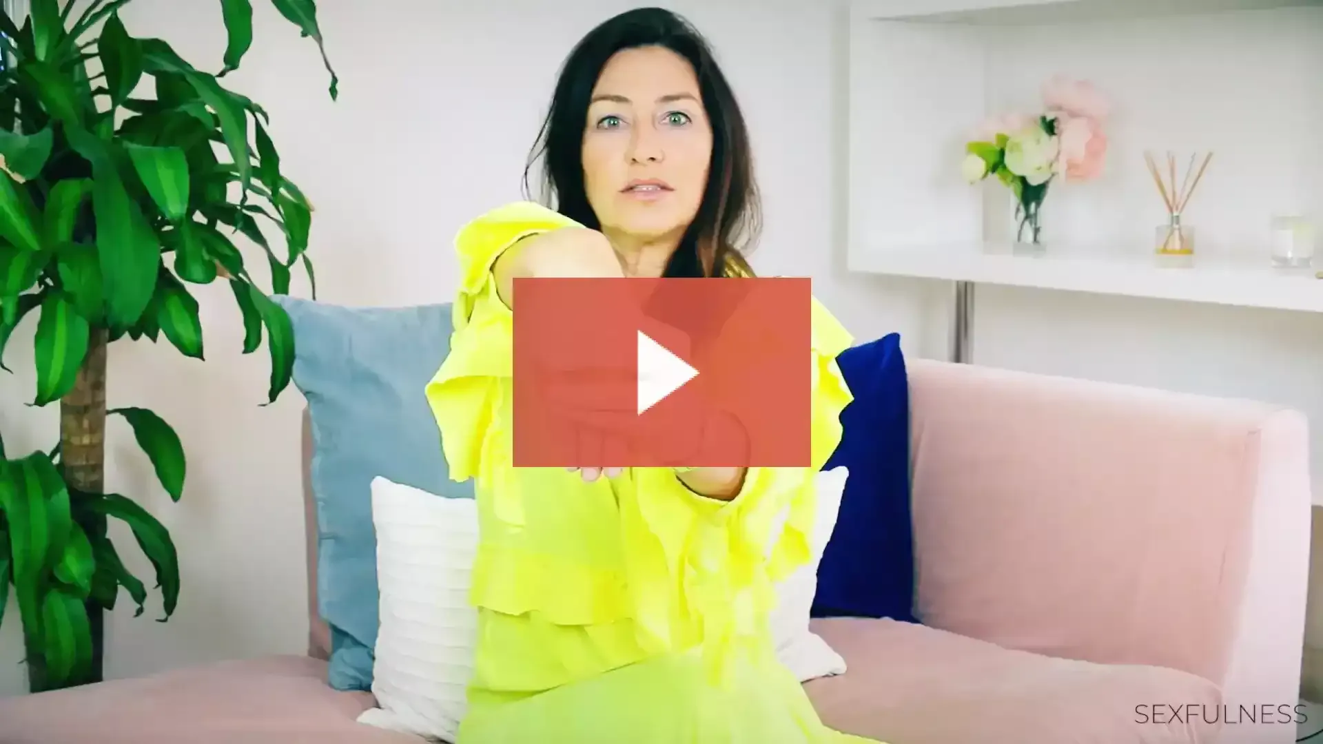 woman demonstrating the lingam massage technique