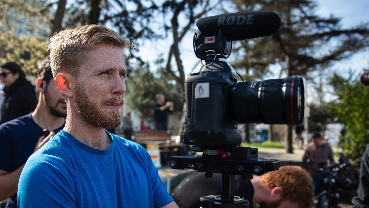 Camera movement in documentaries, filmmaker Sebastian Solberg on location