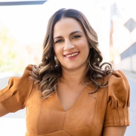Tricia (Grabfelder) Lucas, MBA