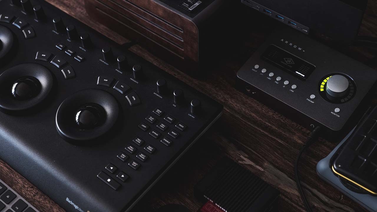 What Is Phantom Power How To Use Safely