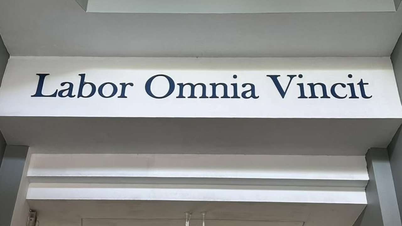 Labor Omnia Vincit