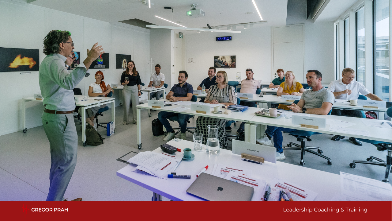 Leadership coach Gregor Prah is giving a lecture in the SIQ Ljubljana headquarters