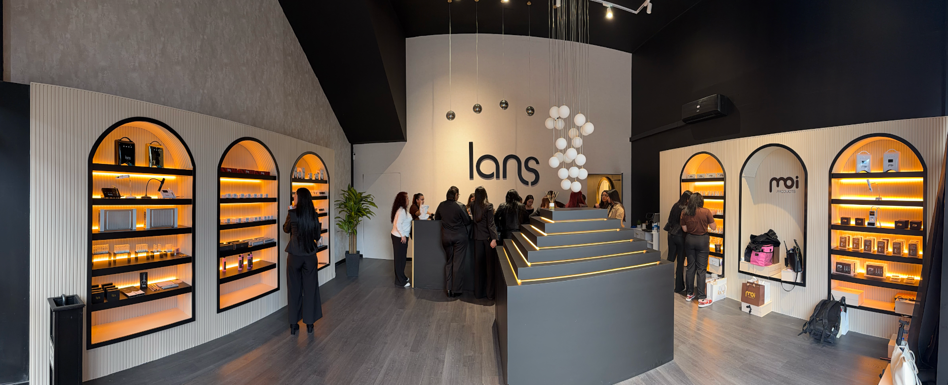 Tienda LANS y MOI