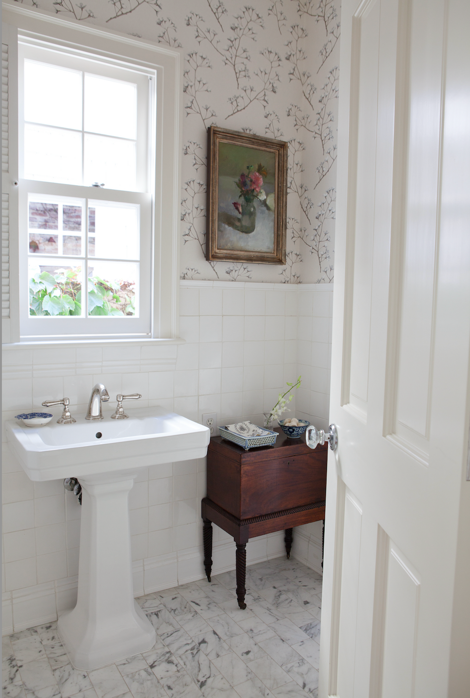 Bayshore Drive Newport Beach California powder room