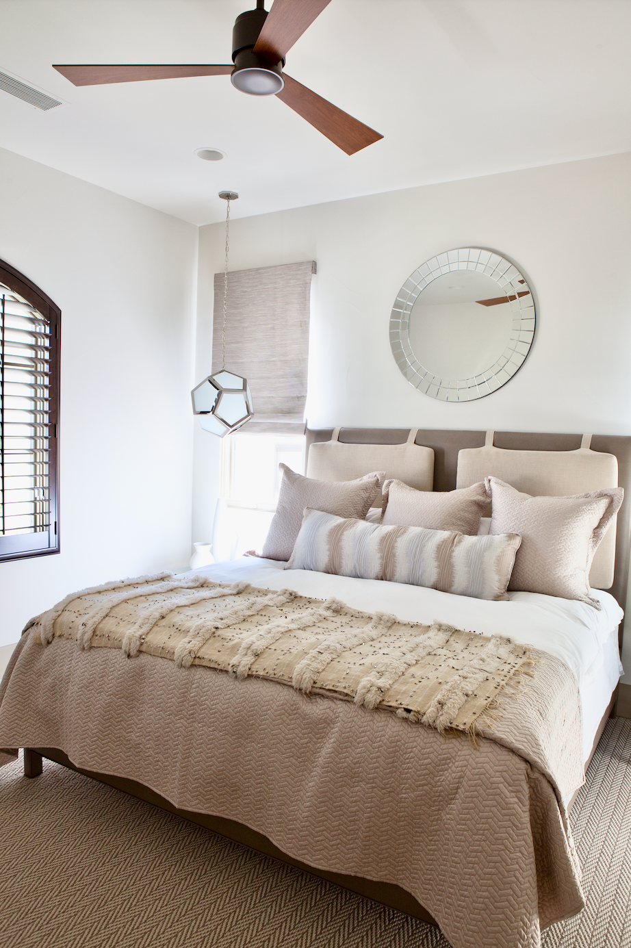 Via Pisa La Quinta California bedroom interior