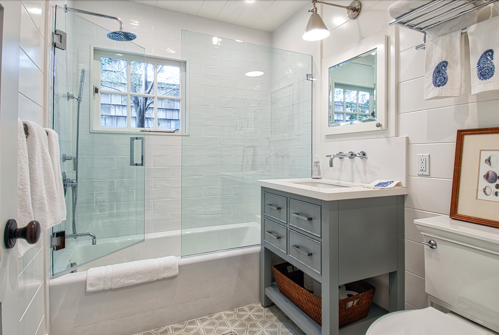 Vista Drive Newport Beach California guest bathroom interior