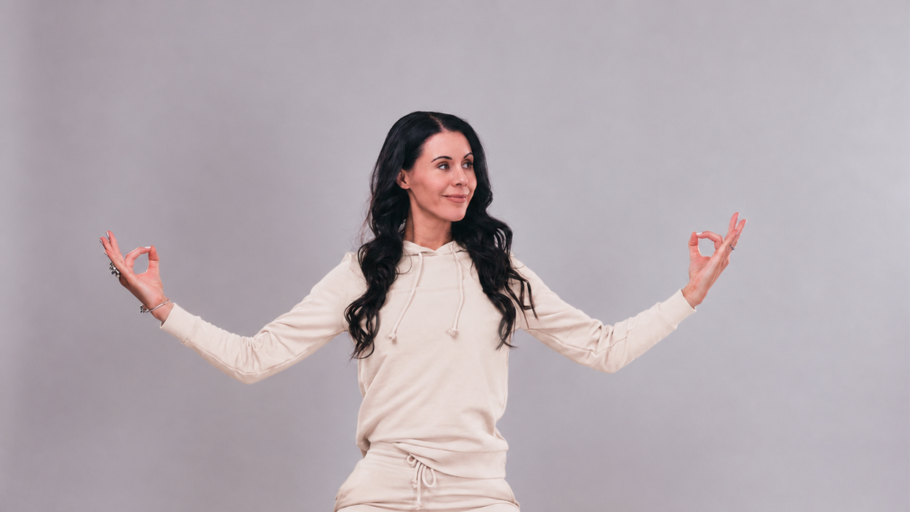 danielle collins on yoga bolster