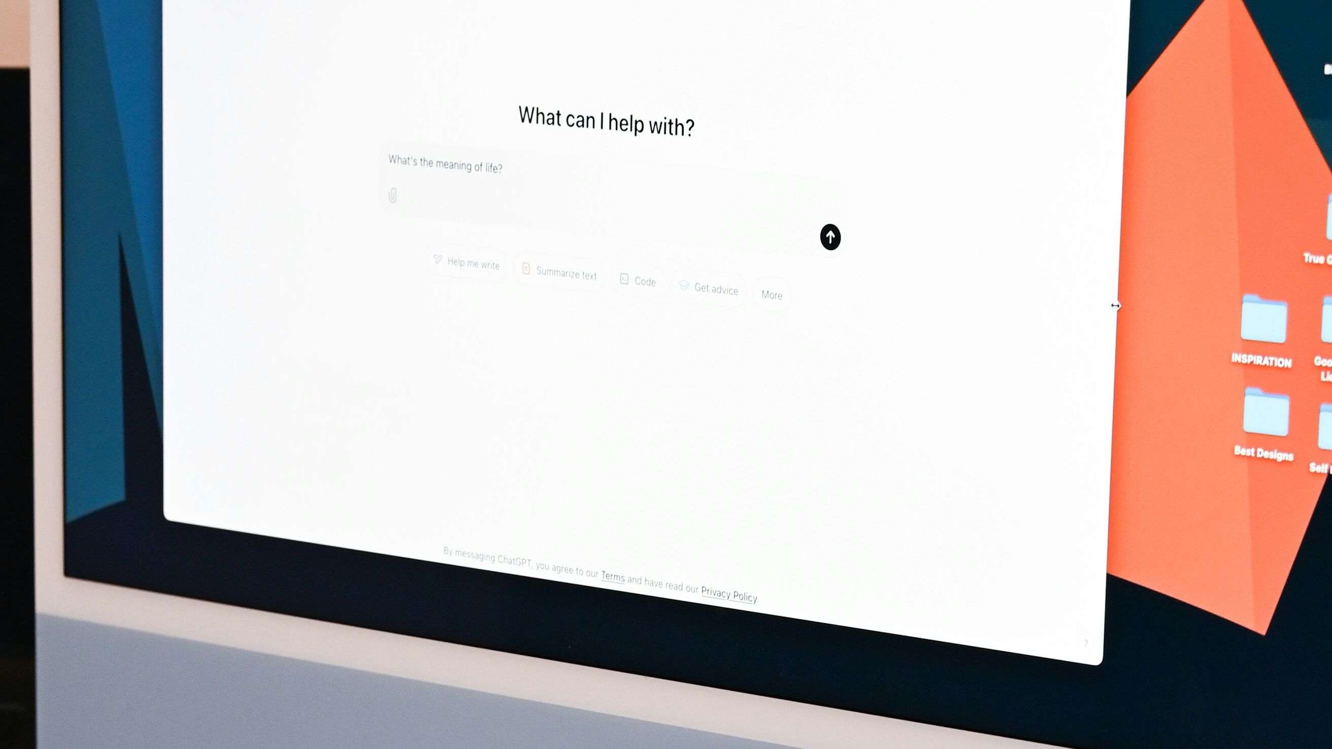 Which is better? Live Chat or a Chatbot?