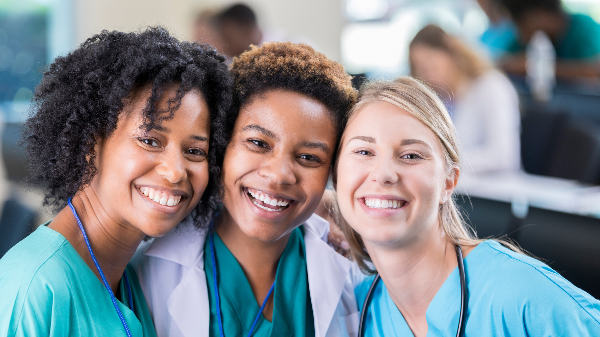 nurse working in emergency room