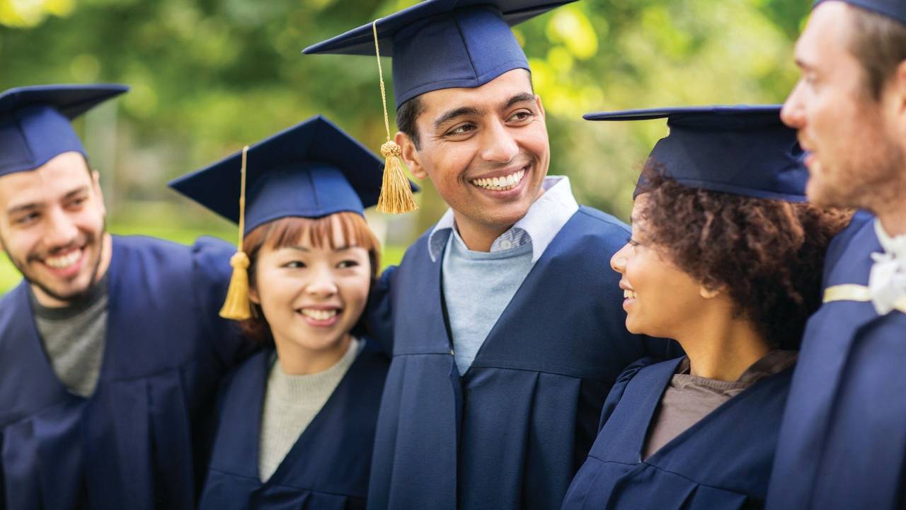 Winning College Applications Intensive for 12th Grade Students