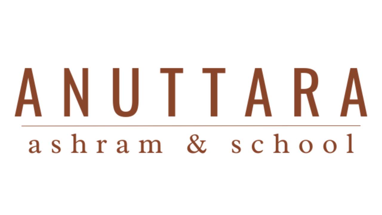 Online Yoga School Nondual Bhakti Tantra for the heart