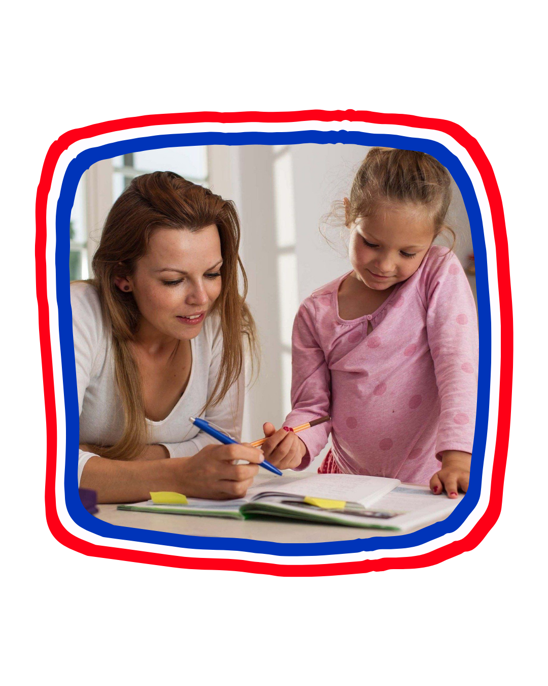 Kind leert thuis Nederlands schrijven met begeleiding van ouder