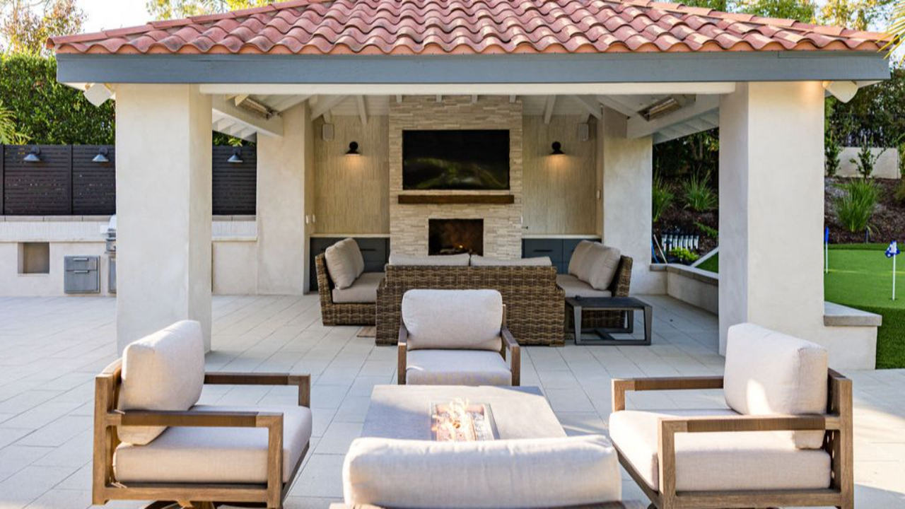 How to Avoid Overspending on Your Backyard Remodel: 5 Costly Mistakes Homeowners Make