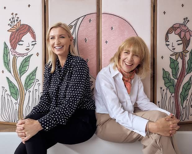 Julie Mallon and co-host Laura Buckwell recording Sleepless in Dubai