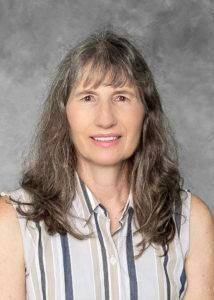Dr. Jane Quandt, DVM, MS, DACVAA, DACVECC, veterinary anesthesia, analgesia, and critical care specialist