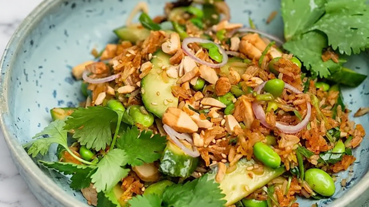 Asiatisk rissallad med edamame