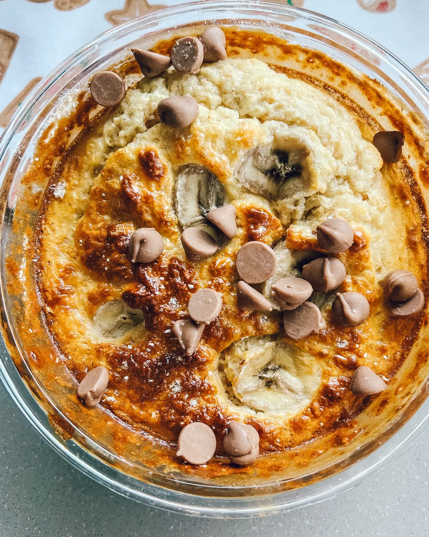 Baked oats with banana and chocolate chips from a RESET recipe