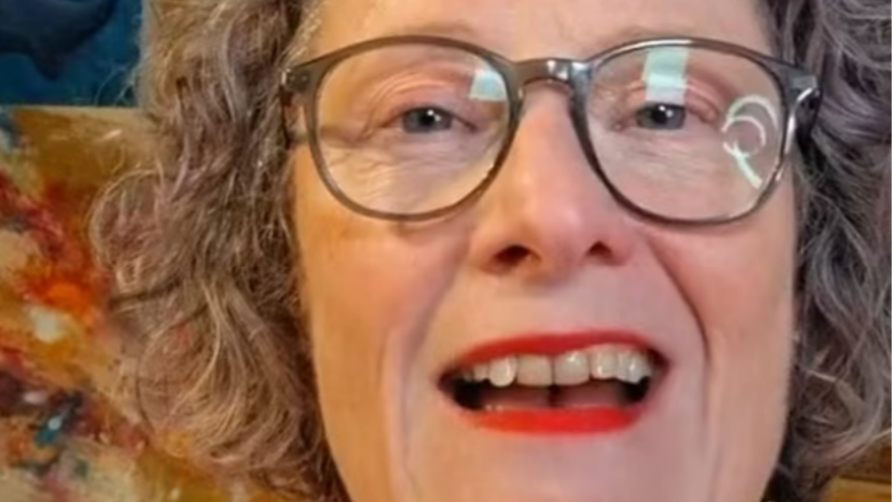 Angela Murray