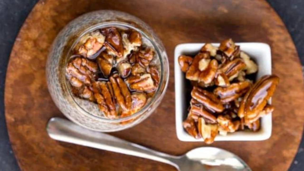 Cinnamon Pecan Chia Pudding