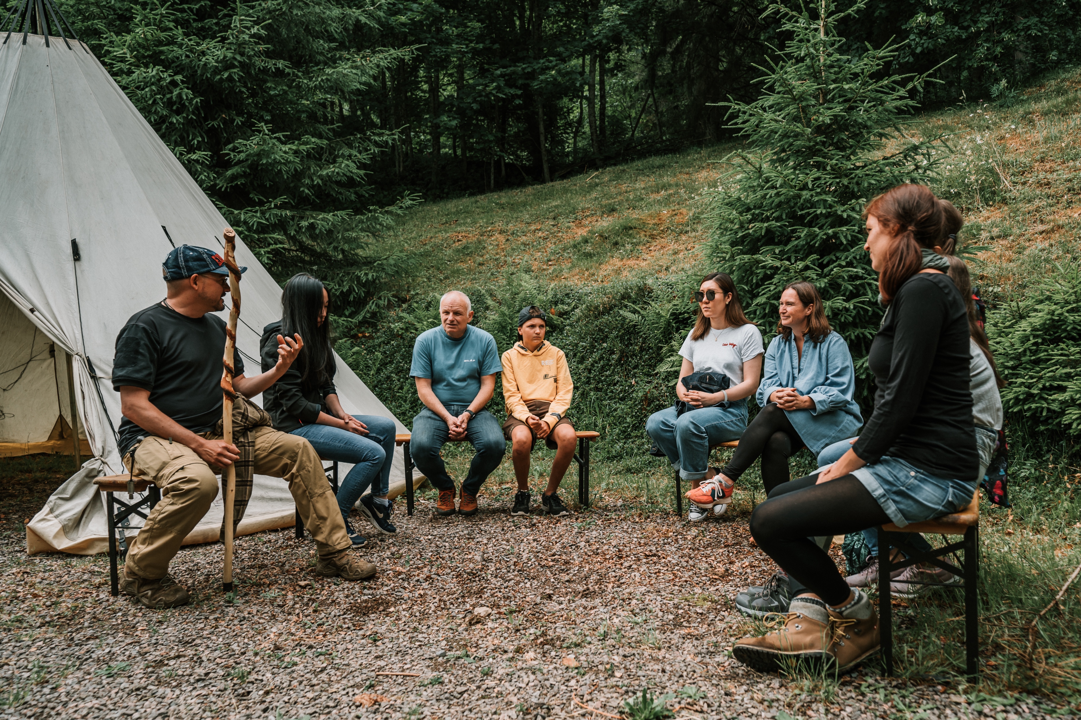 Redekreis Eine Rederunde bei einem Outdoorkurs
