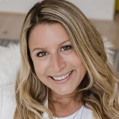 Victoria Mann, Next Level Happy