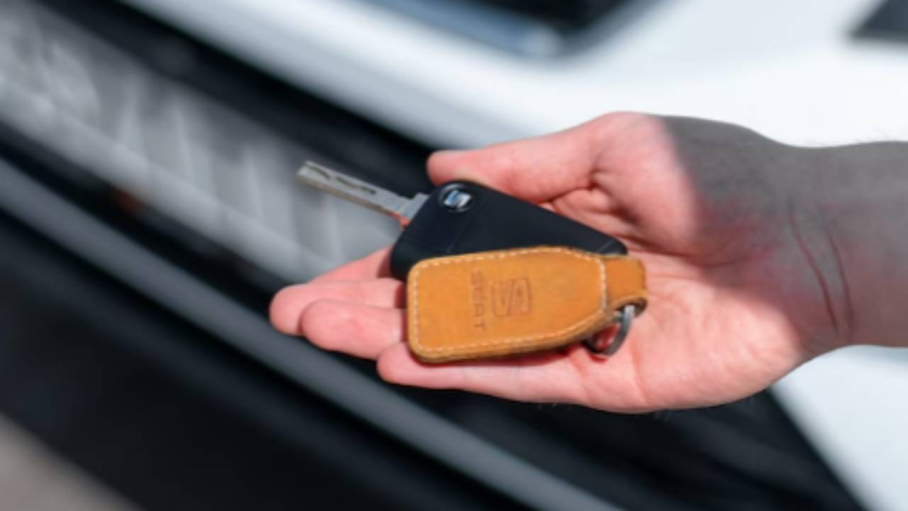 7 Essential Requirements for Business Car Leasing Broker Solutions