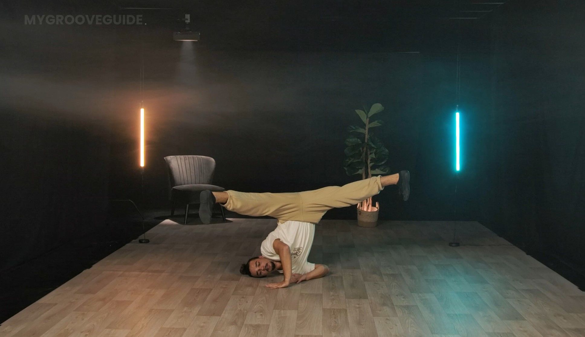 Bboy Faisi doing the shoulder freeze