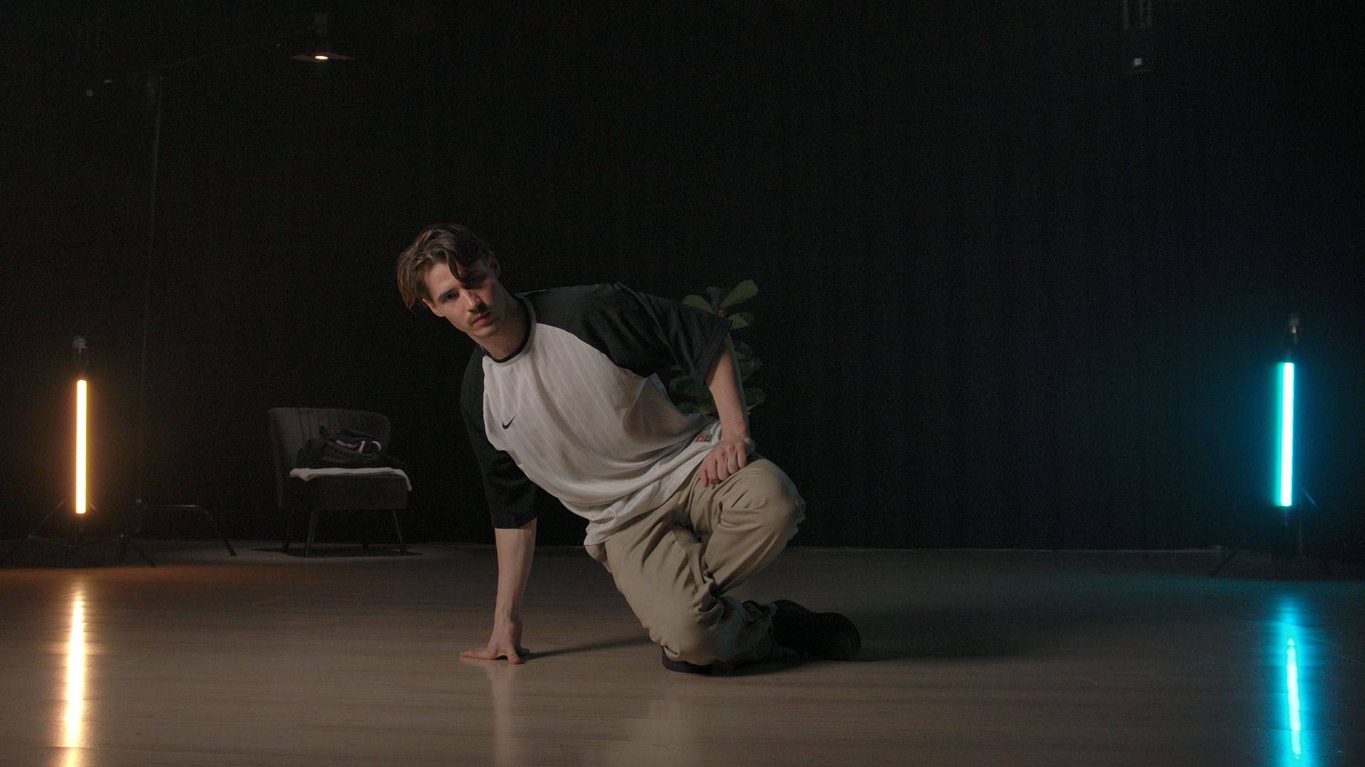 bboy Stepper breakdance class