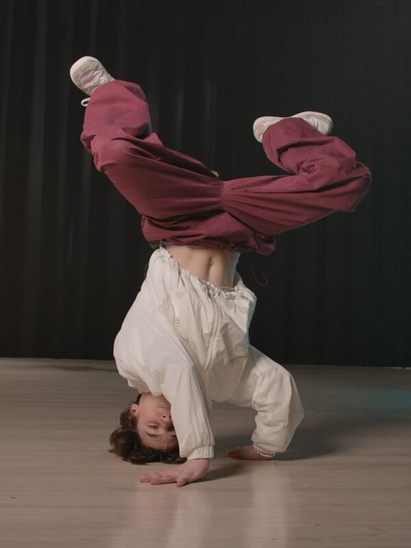 Power moves by bboy Lorenzo