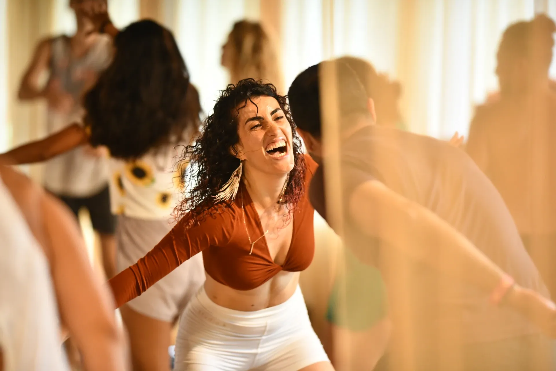 ma-ananda-sarita-tantra-essence-tantra-transformation-retreat-02