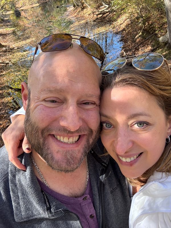 Happy couple, Playbook client