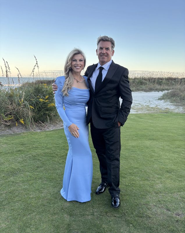 Happy couple, Playbook client