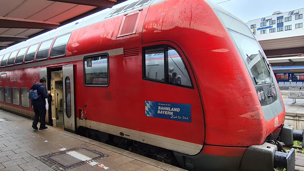 Deutsche Bahn regional train1