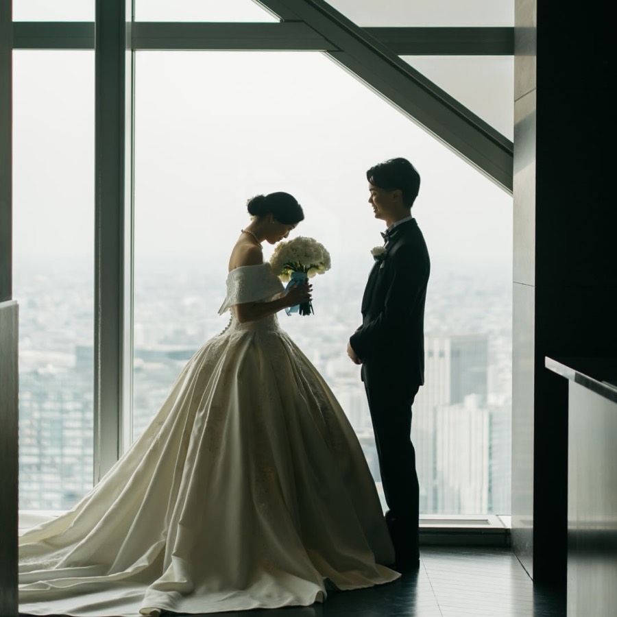 Mimi and her husband on their wedding day