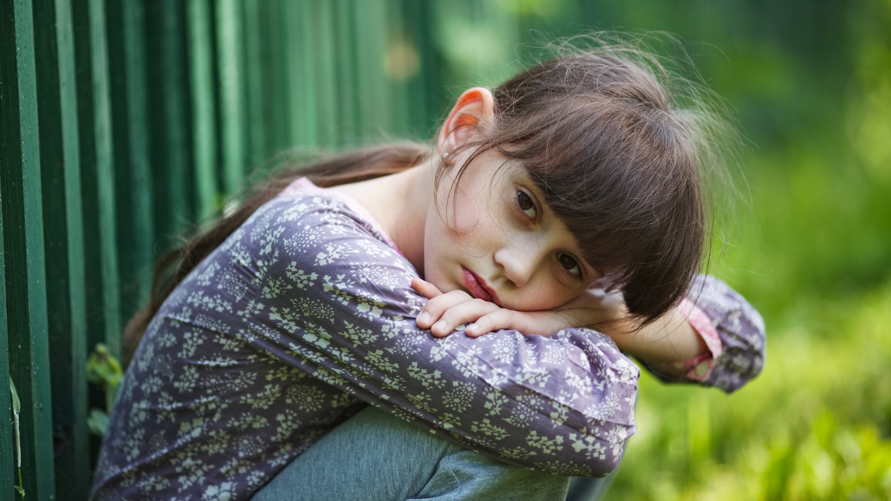 sad child outside
