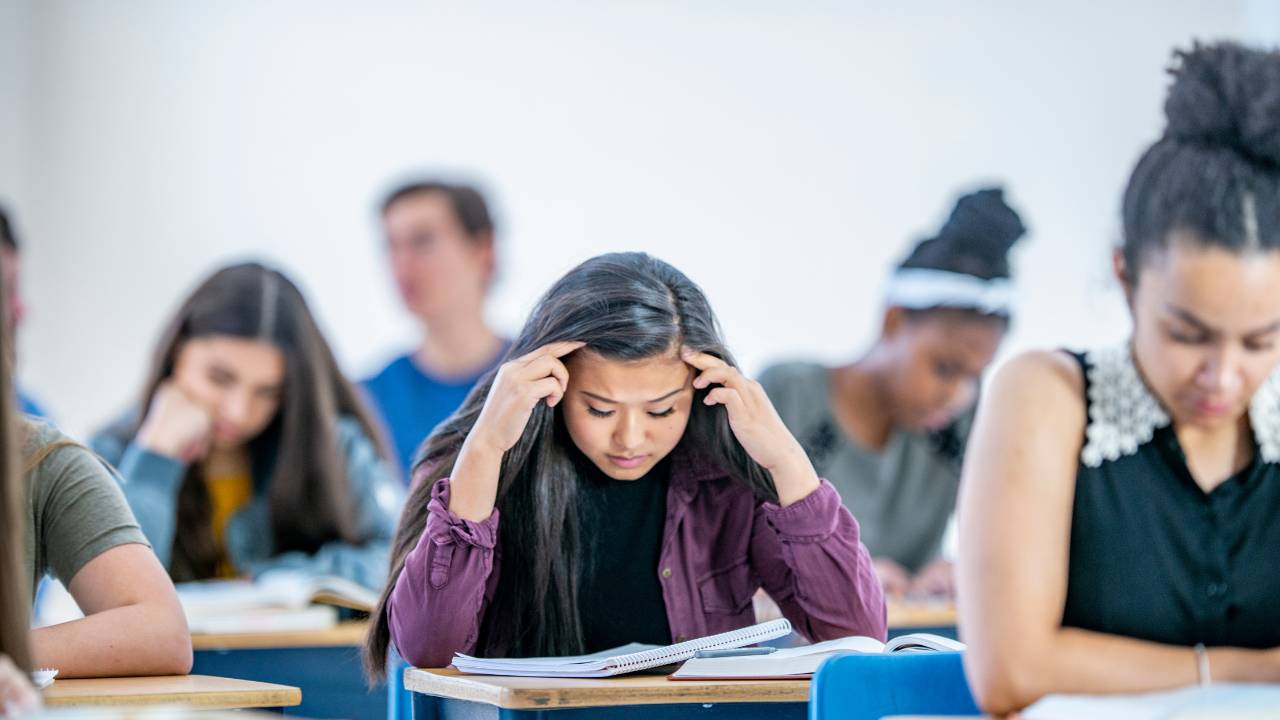How Stress and Academic Pressure Affect Teenagers