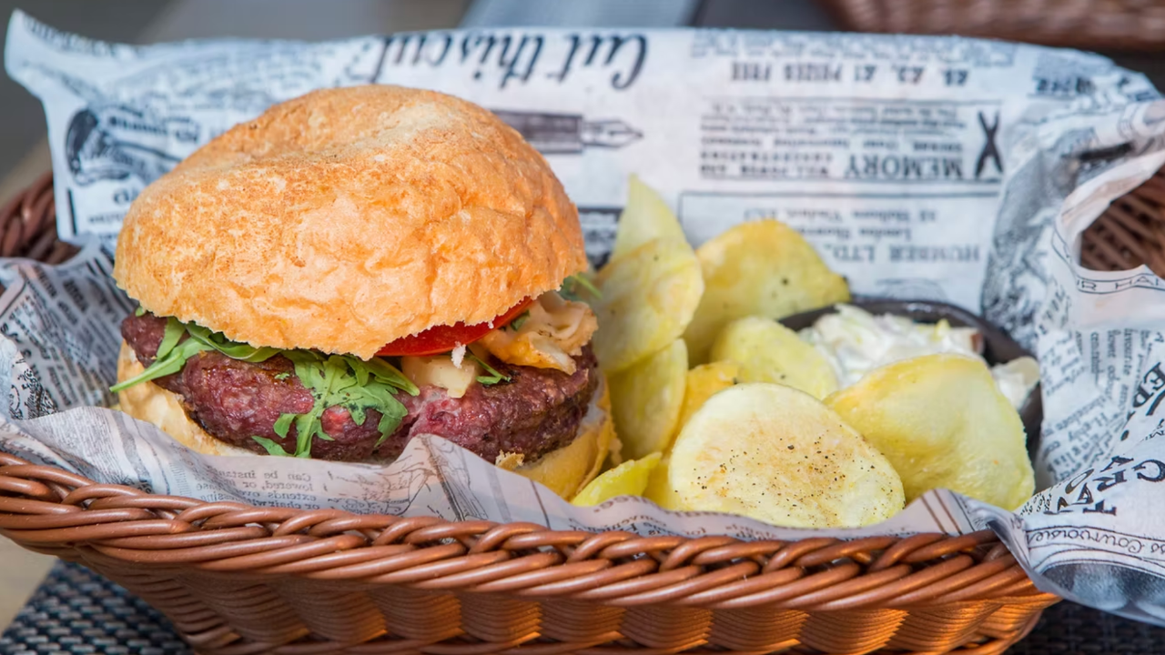 burger and chips