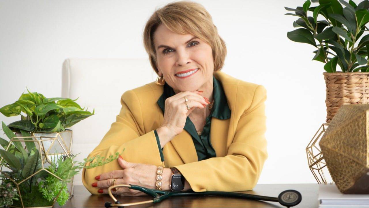 Dr. Lucette Beall explains how the brain creates repeated conflict patterns and how awareness and curiosity can help break the cycle.