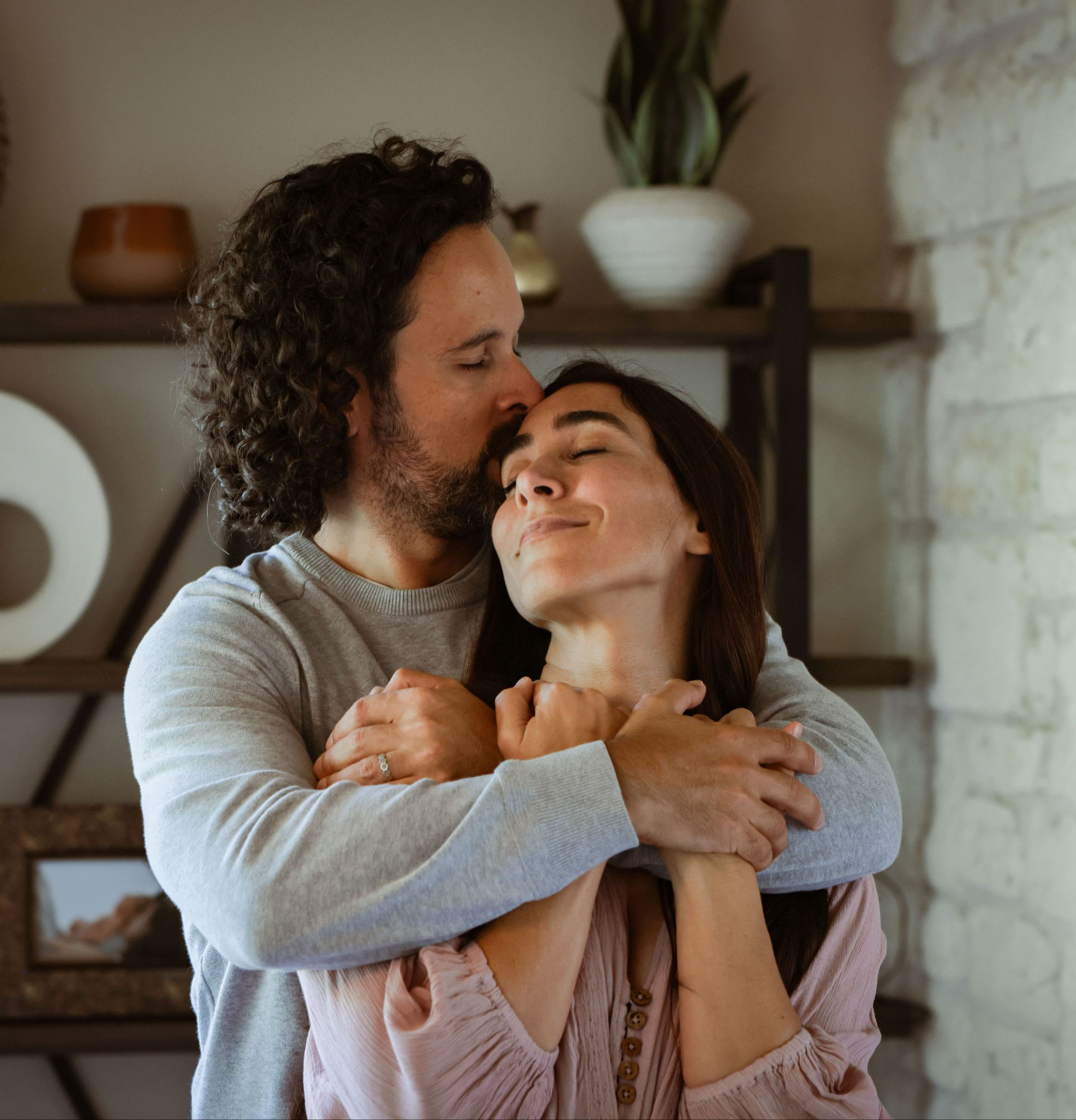 Men's Marriage Coach Angelo Santiago and his wife