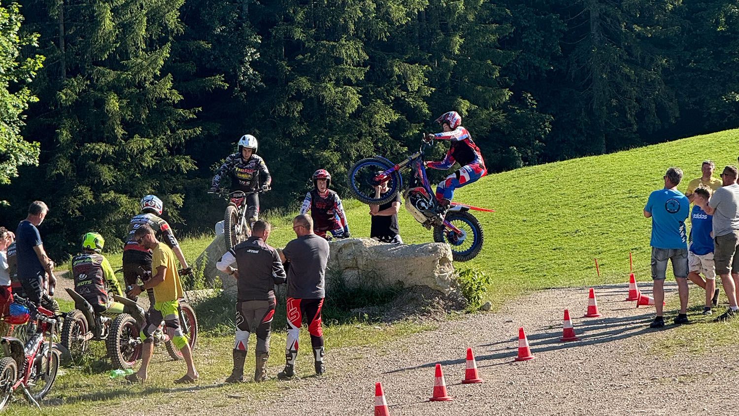 Trainerdemonstration beim Trial Lehrgang