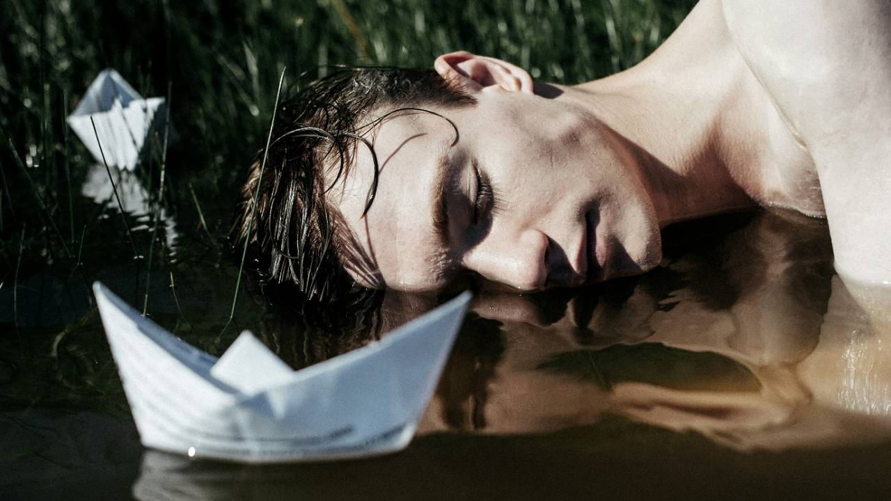 Emotional Flooding: Why Emotions Can Feel Overwhelming