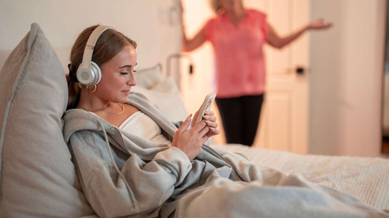 parent feeling disconnected from teen or young adult at home